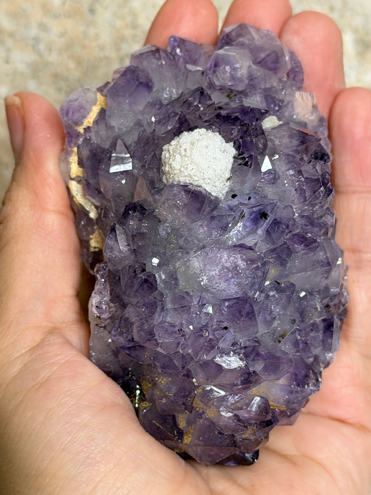 Amethyst cluster w/ Calcite Crust