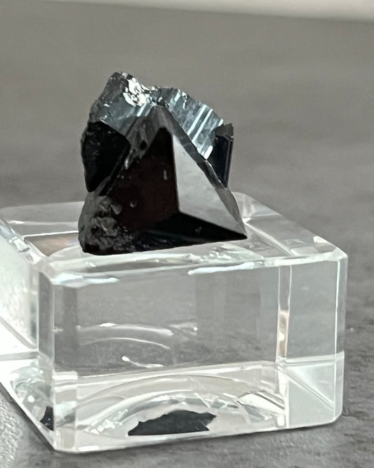 Erongo Black Tourmaline mini
