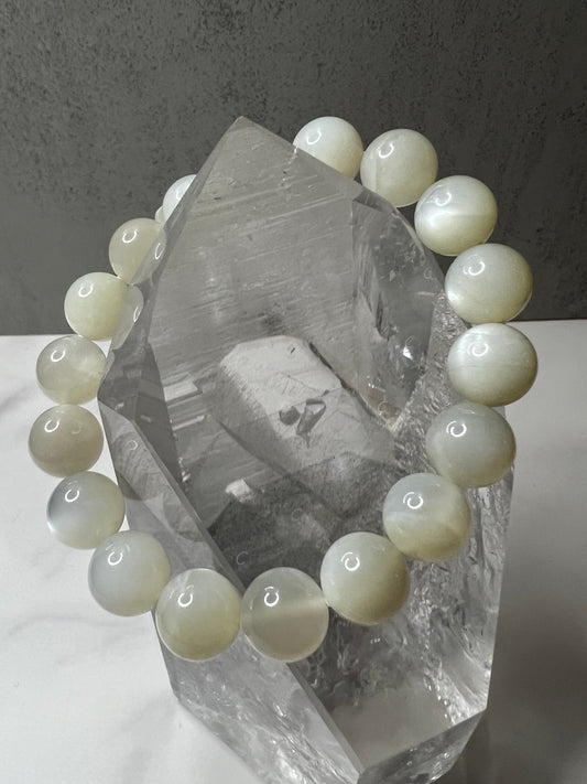 White Moonstone Bracelet (10mm)