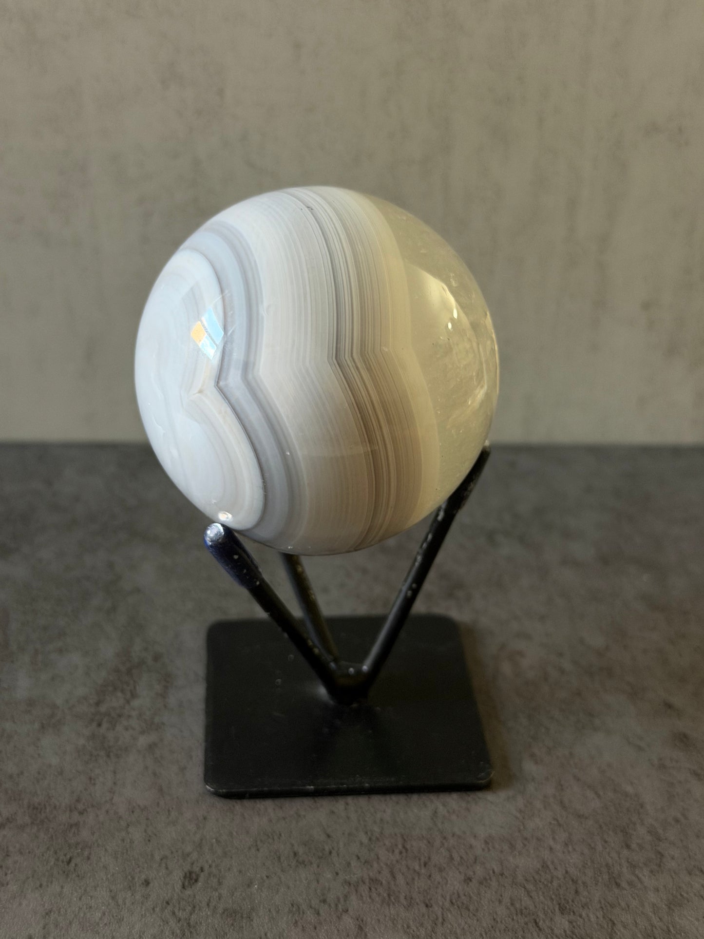 Blue Agate Sphere with Quartz