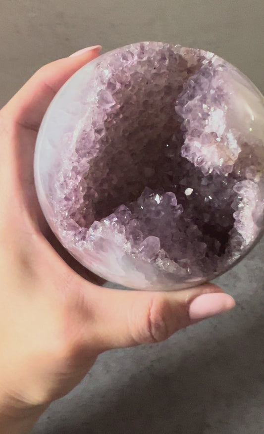 Amethyst Sphere